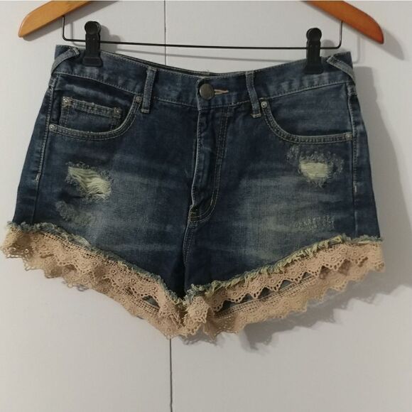 Free People Shorts - Picture 1 of 5